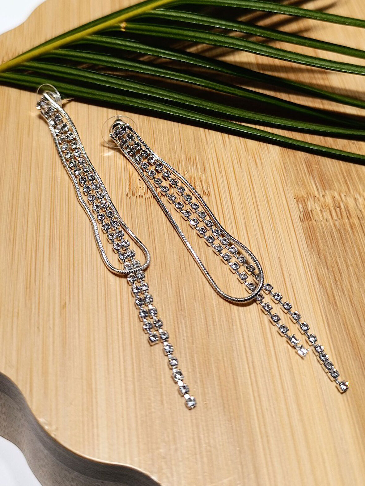 Monalisa Home Lüks Gümüş Renk Taşlı Abiye Küpe