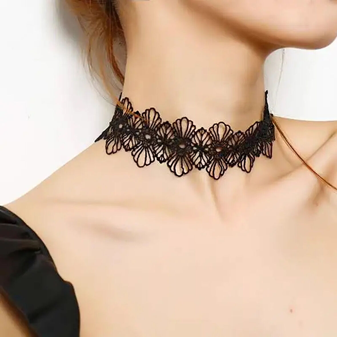 Monalisa Home Kadınlar İçin Phenovo Siyah Dantelli Gerdanlık Kolye