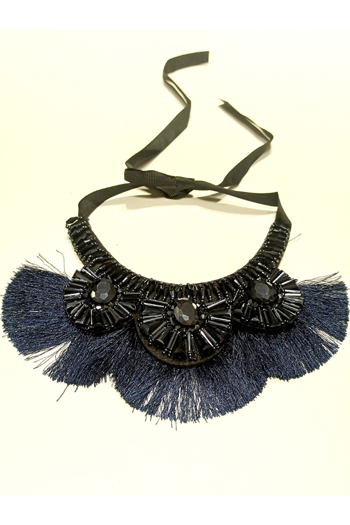 Monalisa Home Lüks Tasarım Taşlı Geleneksel Boyun Sarkaçlı Kolye