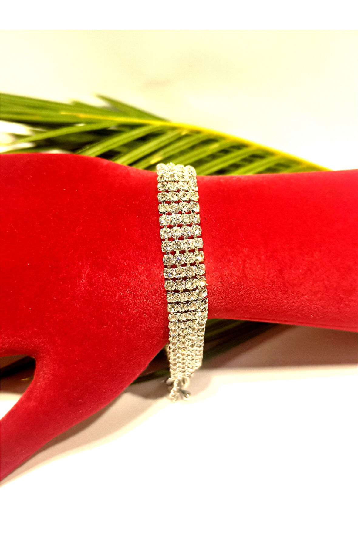 Monalisa Home Gümüş Renk  Gösterişli Figürlü Parlak Bileklik