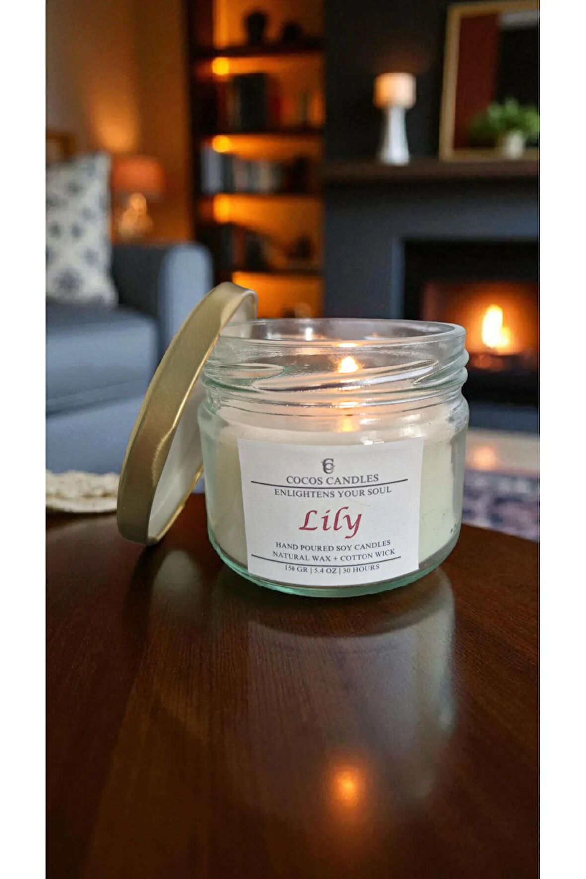 Zambak Kokulu Doğal Soya Mum Aromaterapi ve Meditasyon İçin El Yapımı Cam Kavanoz