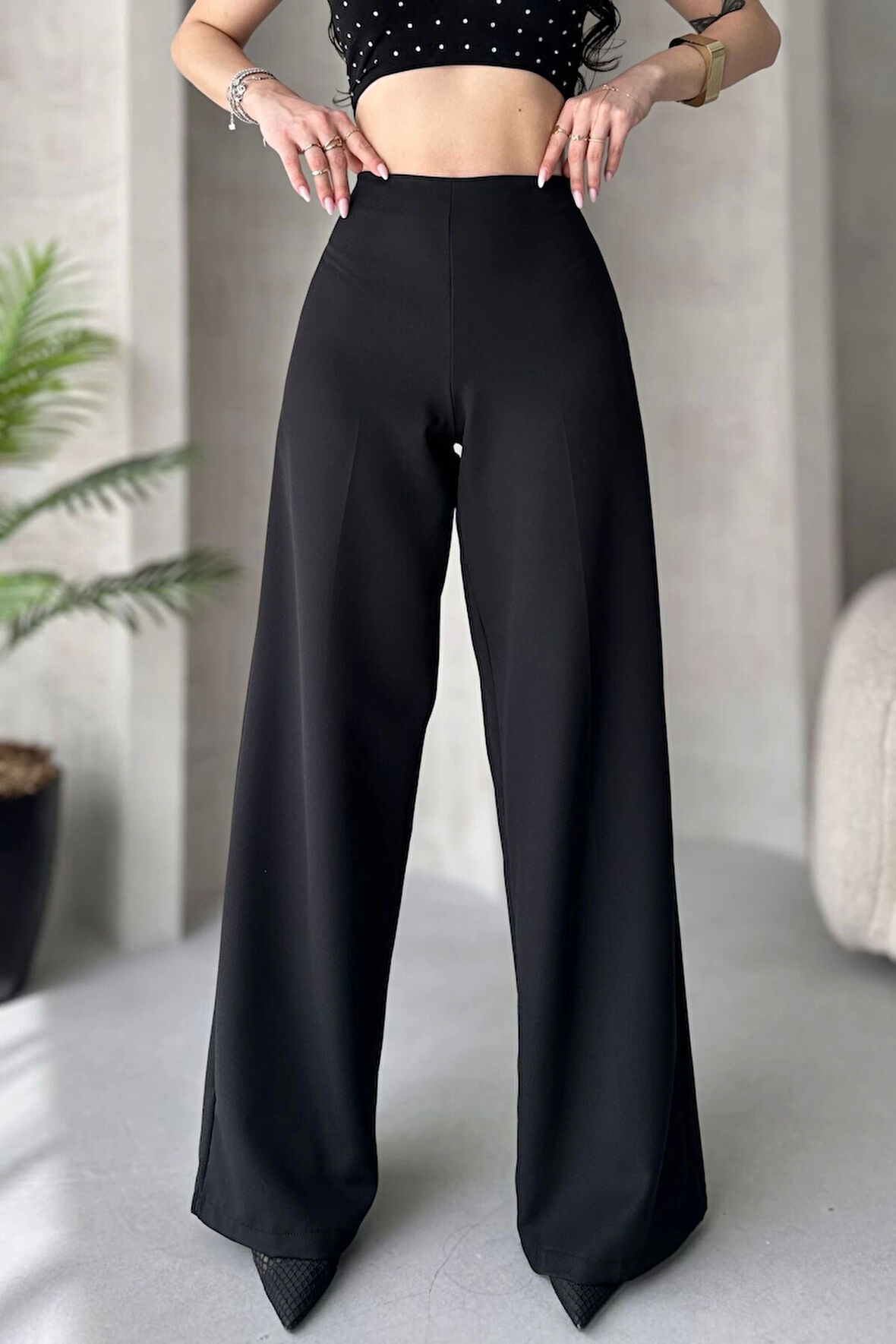 Kadın Siyah Yüksek Bel Geniş Kesim Pantolon