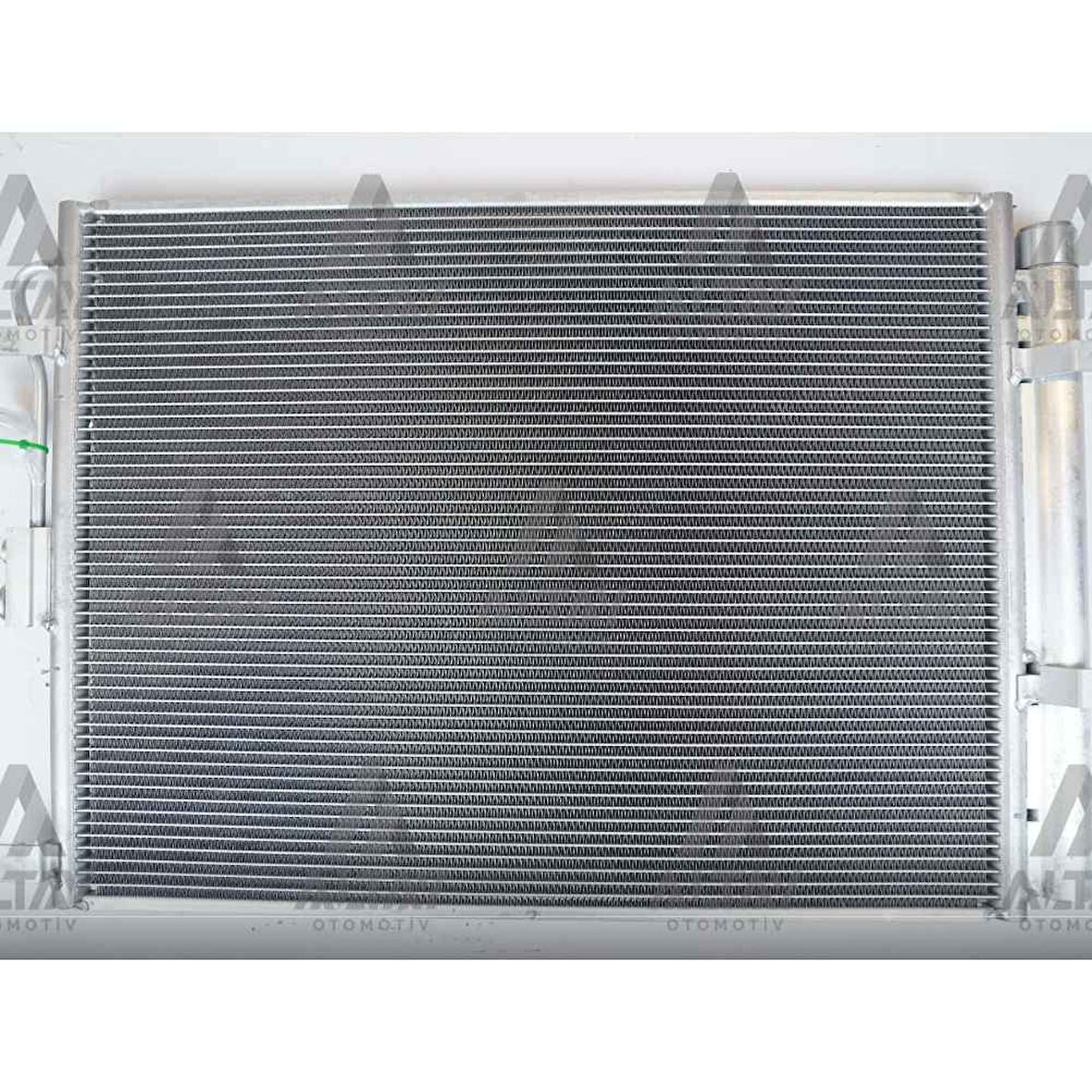 RADYATÖR KLİMA I-30 12-16 / CEED 12-18 / PROCEED 11= DİZEL 12 MM