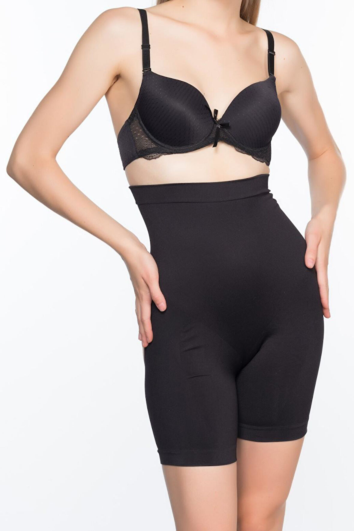 SİYAH MI Emay 2063 Popo Açık Paçalı Korse