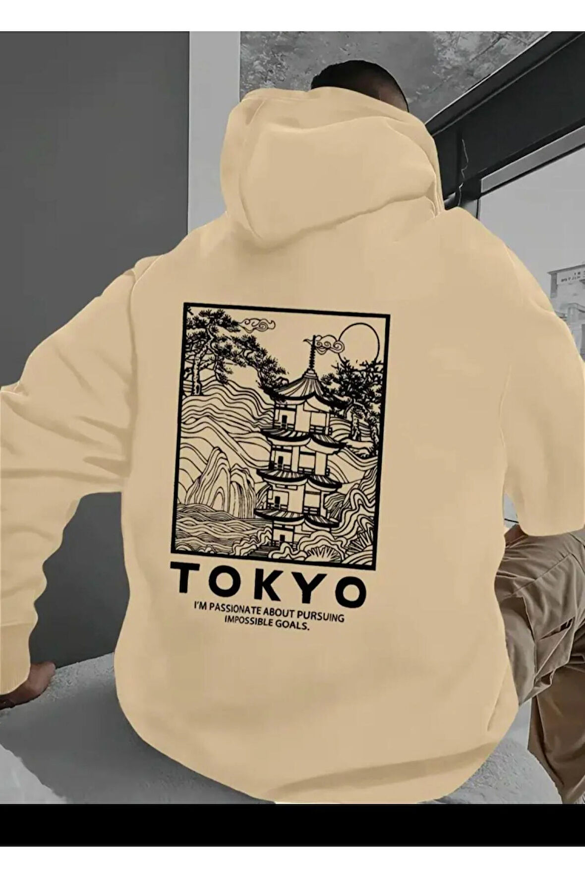 Tokyo Sırt baskılı Kapüşonlu Sweatshirt