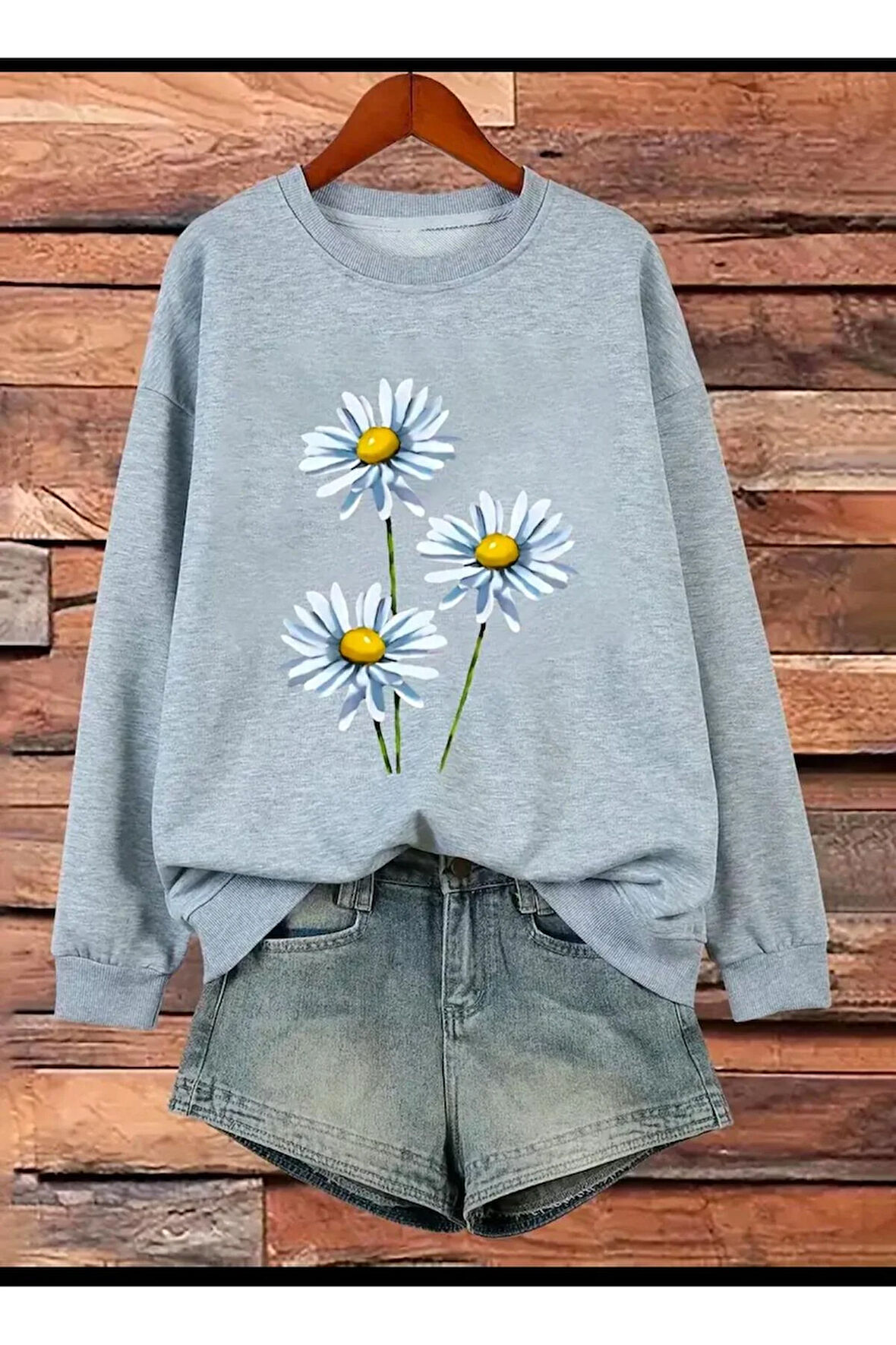 Papatya Baskılı Bisiklet Yaka Sweatshirt