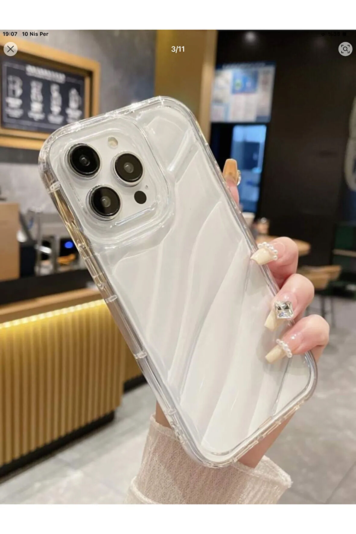 İphone 13 Uyumlu Dalgalı Şeffaf Silikon Kılıf