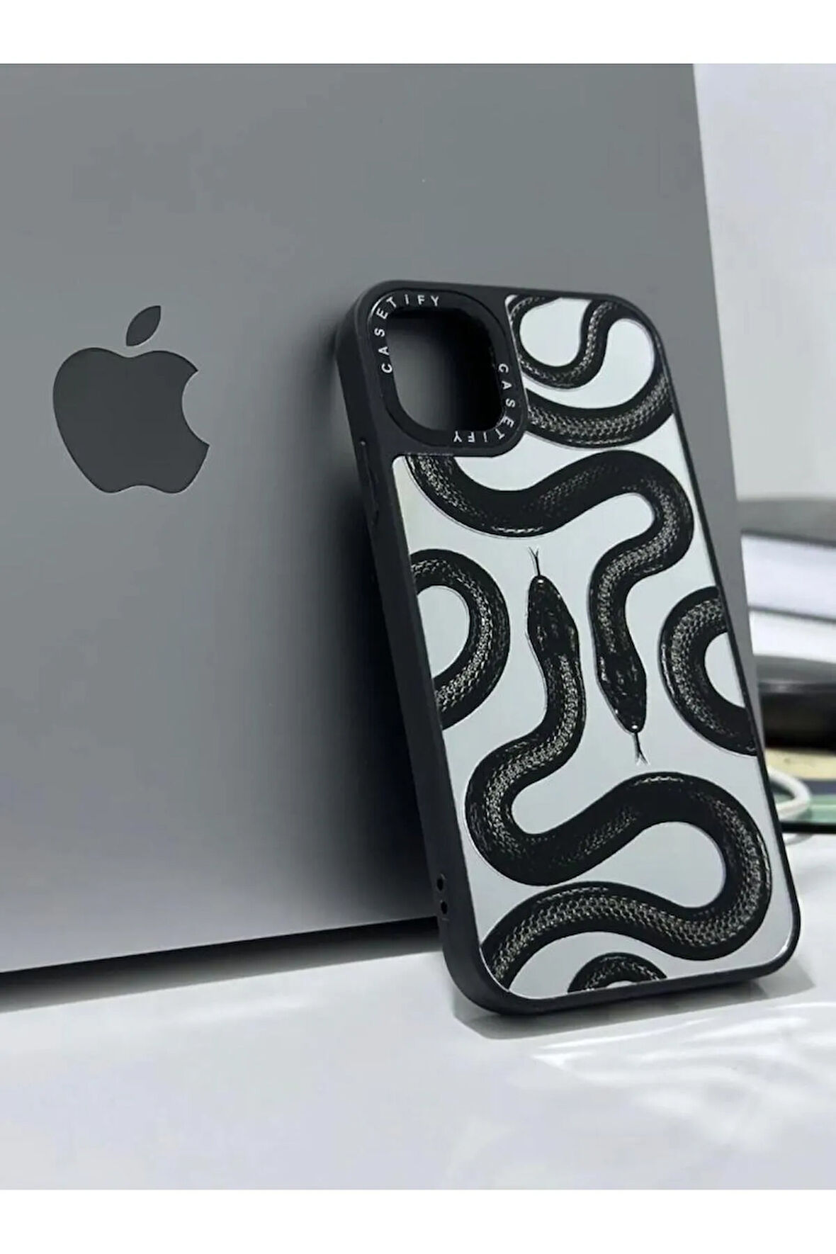 İPHONE 14 UYUMLU AYNALI ŞAHMERAN KILIF