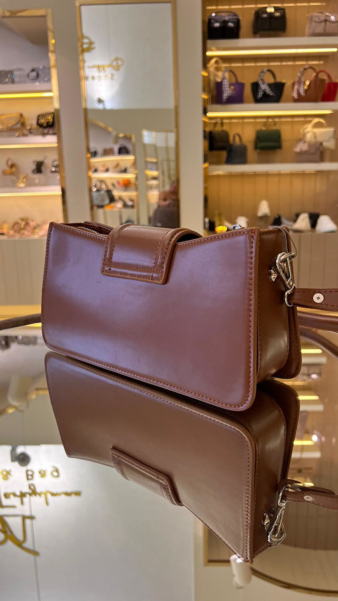 İthal Düğme Kapak Model Kadın Çanta