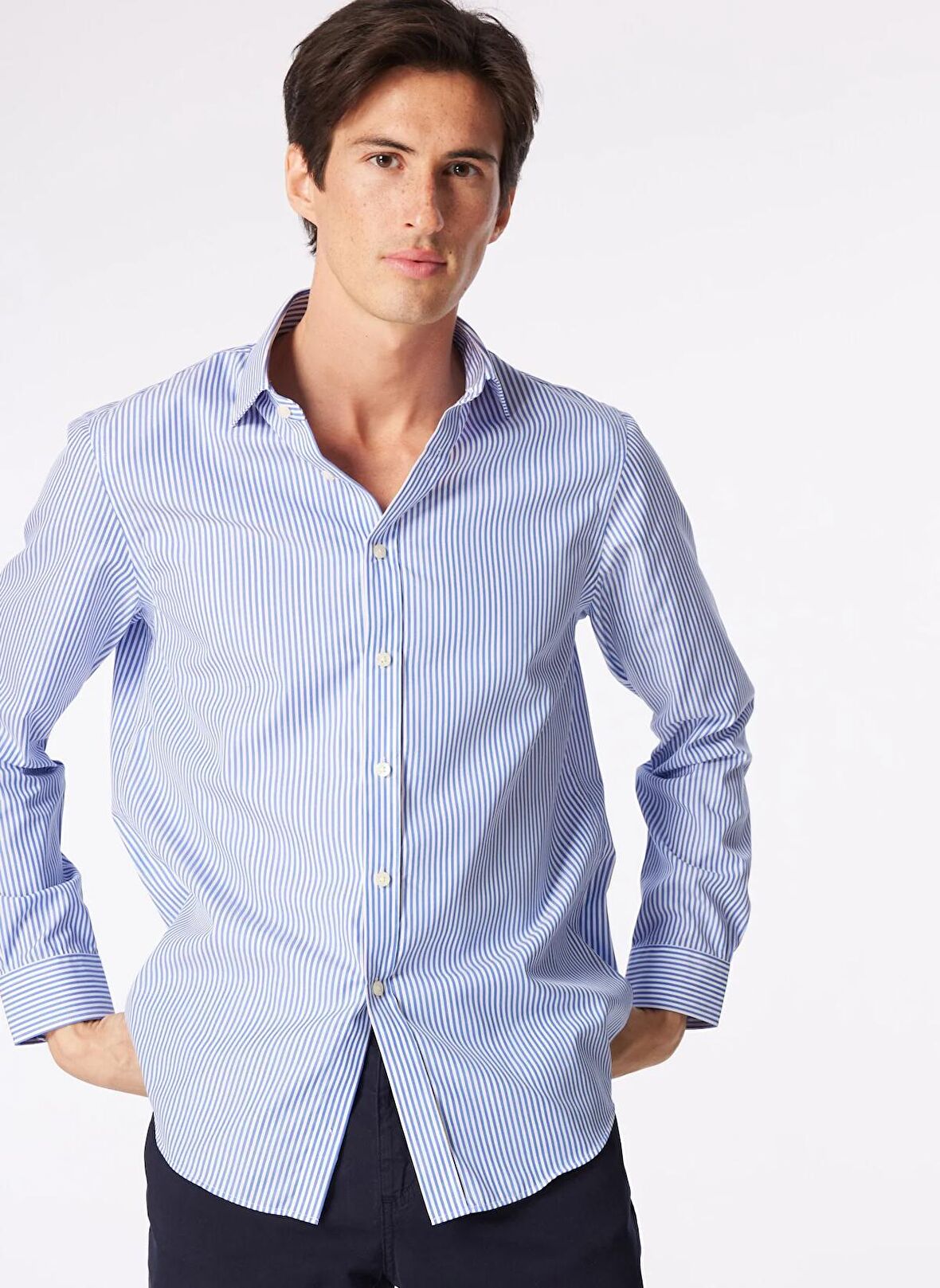 Slim Fit İtalyan Yaka Lacivert - Beyaz Erkek Gömlek BBSS24MSH027