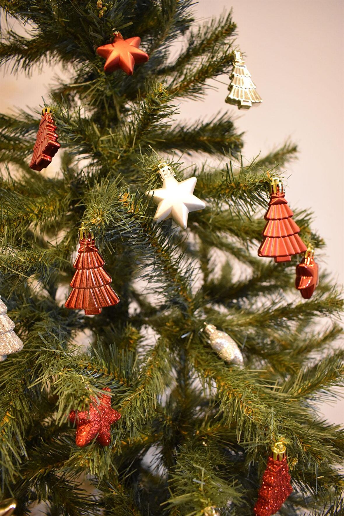 Walke 12li Yıldız ve Ağaç Figürlü Yılbaşı Süsü Gümüş