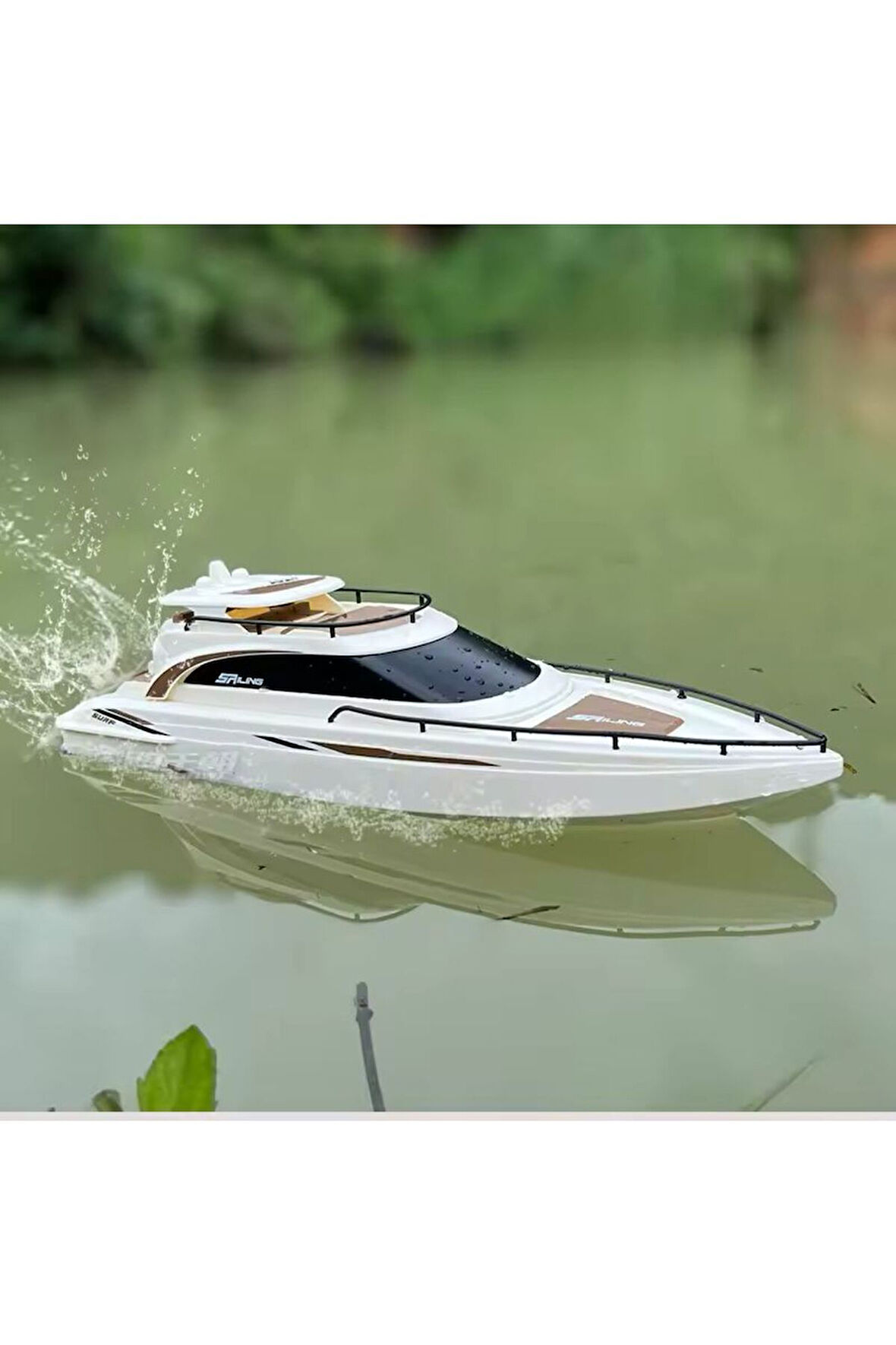 Uzaktan Kumandalı Tekne 2.4 - 20KM Hız Yapar Çift Motorlu Sürat Teknesi