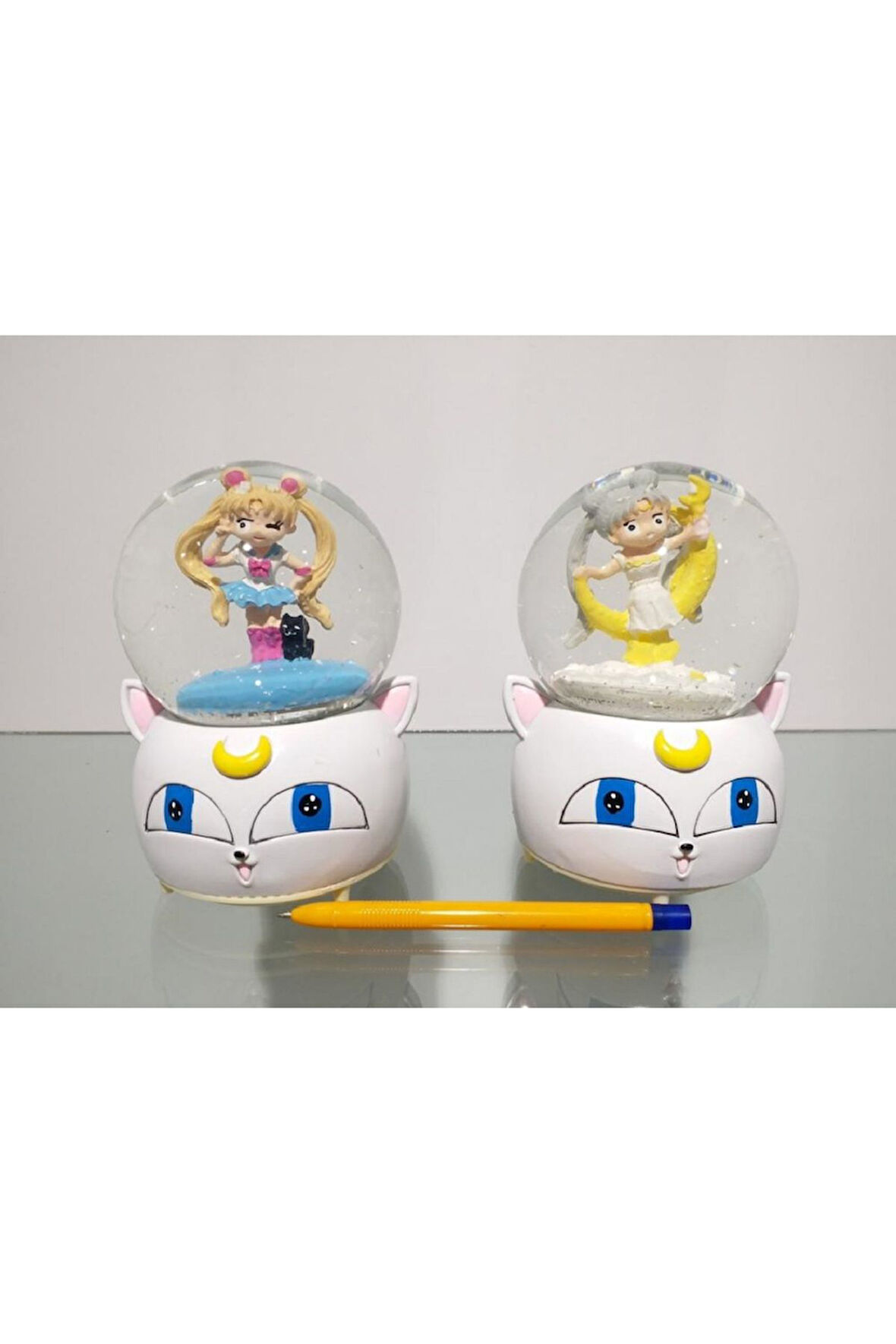 Müzikli Ve Işıklı Kar Küresi Sailor Moon 16cm 24902 Sol