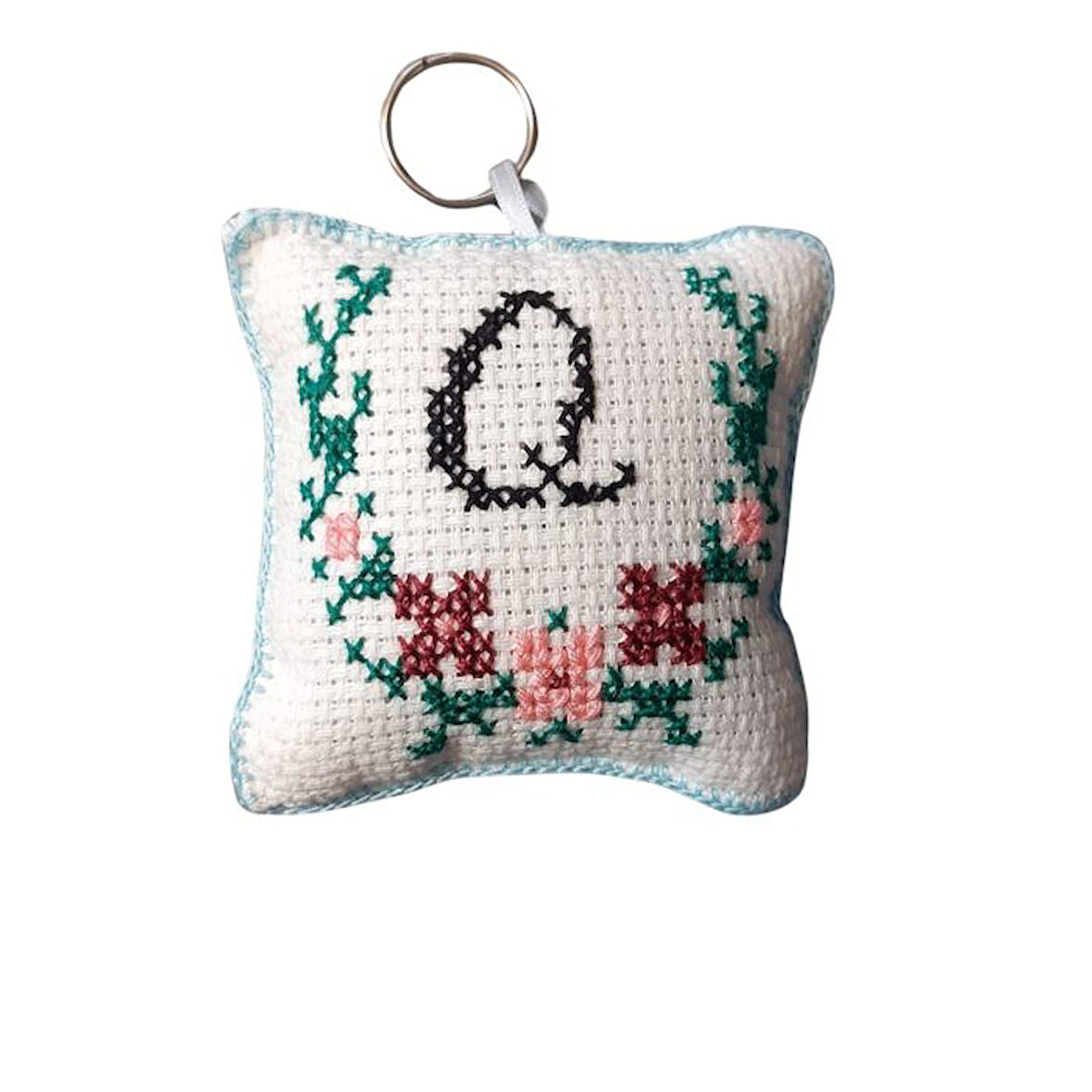 Uretti - Sibel 2453 9085 El Yapımı Q Harfi Kanaviçe Anahtarlık