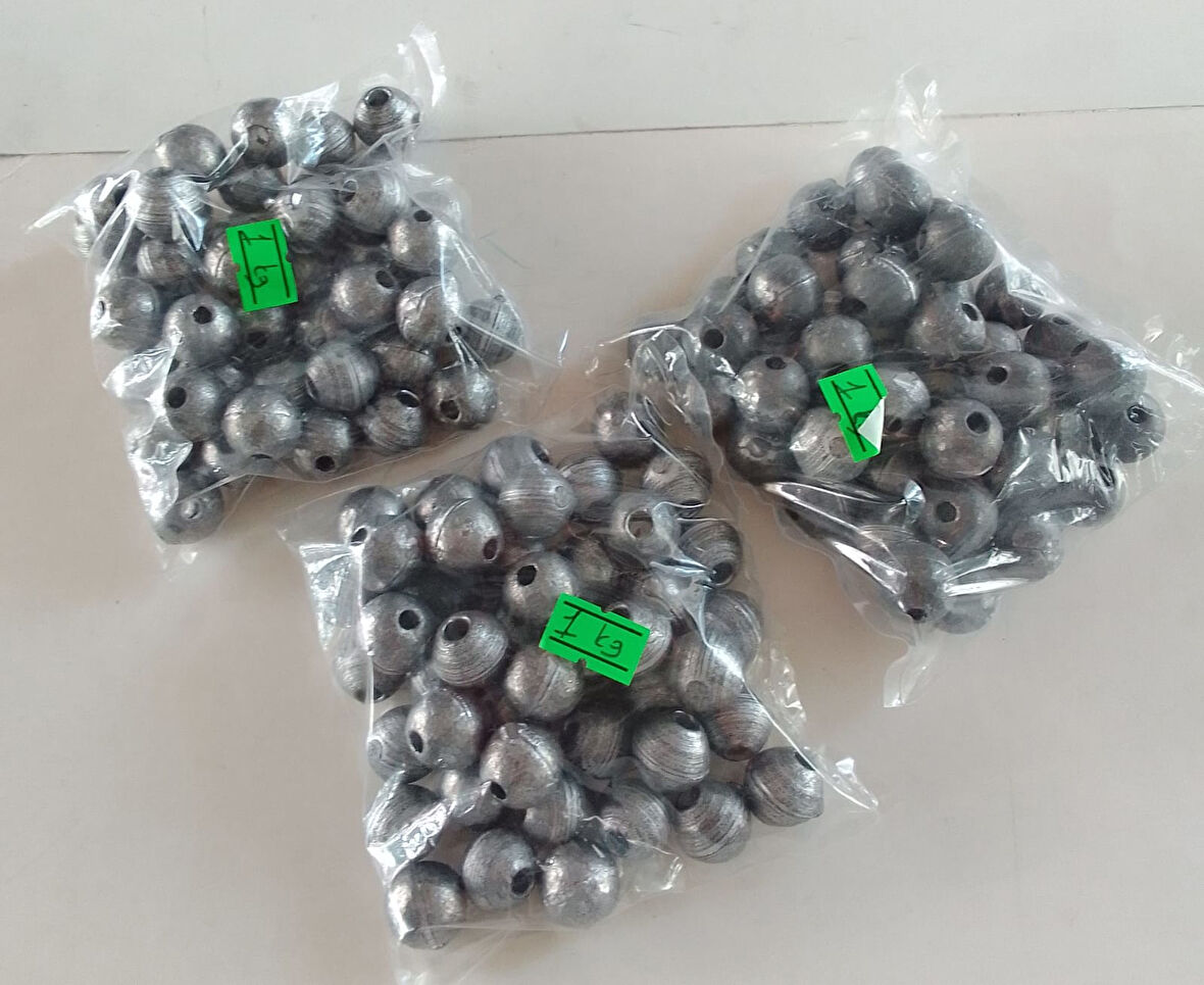 TOP ŞEKLİNDE DELİKLİ SERPME AĞ KURŞUNU