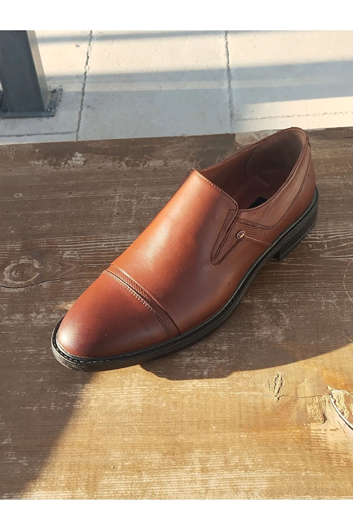 Erkek Kışlık Kundura Hakiki İç Dış Deri Kauççuk ve Kaymaz Taban Bağcıksız Taba Rengi