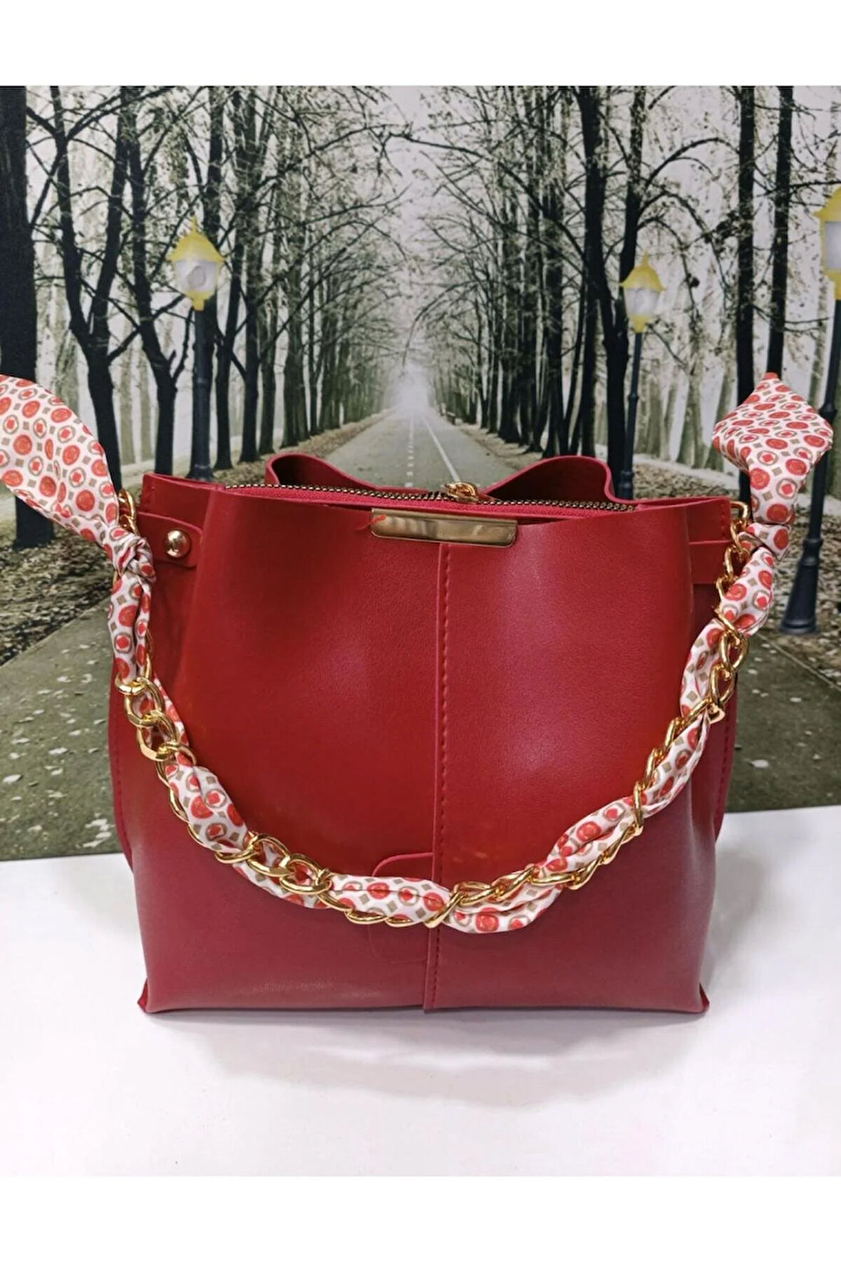 Kadın Şallı Zincirli Askılı Omuz Çantası