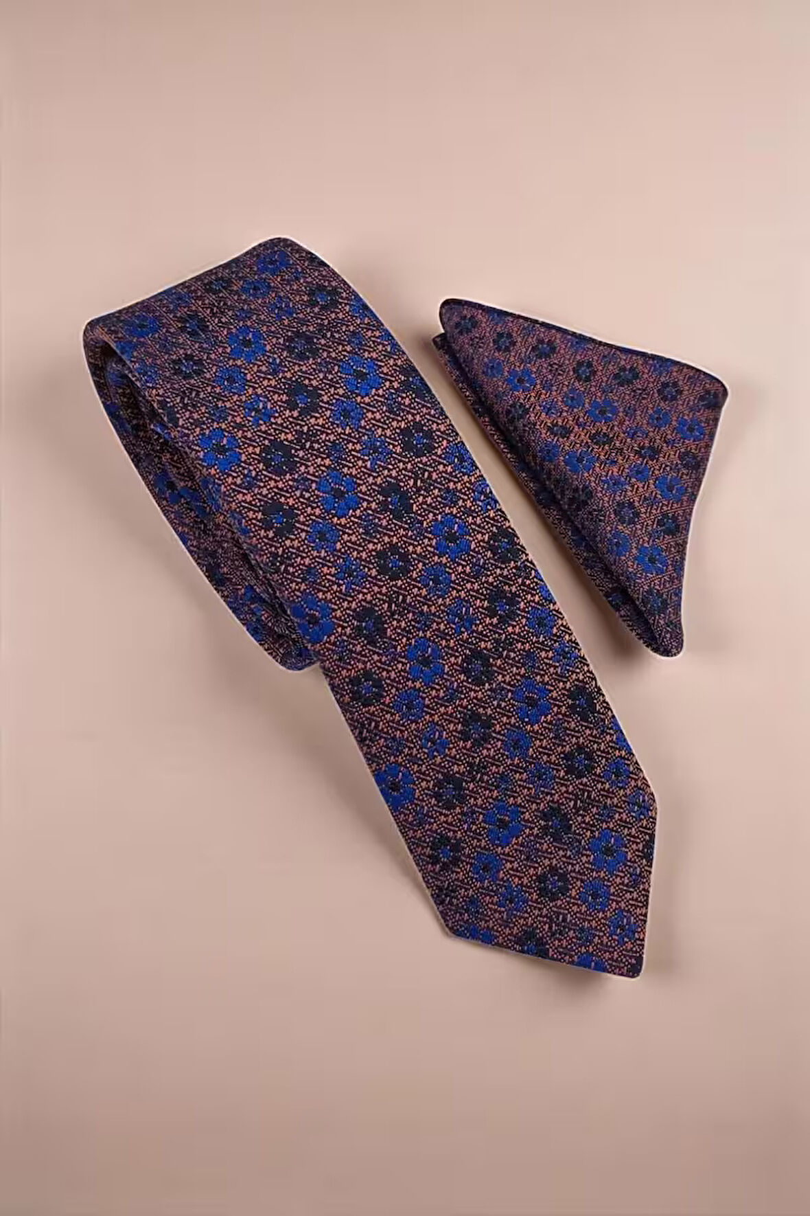 Slim Çiçekli Kahve Kravat & Mendil