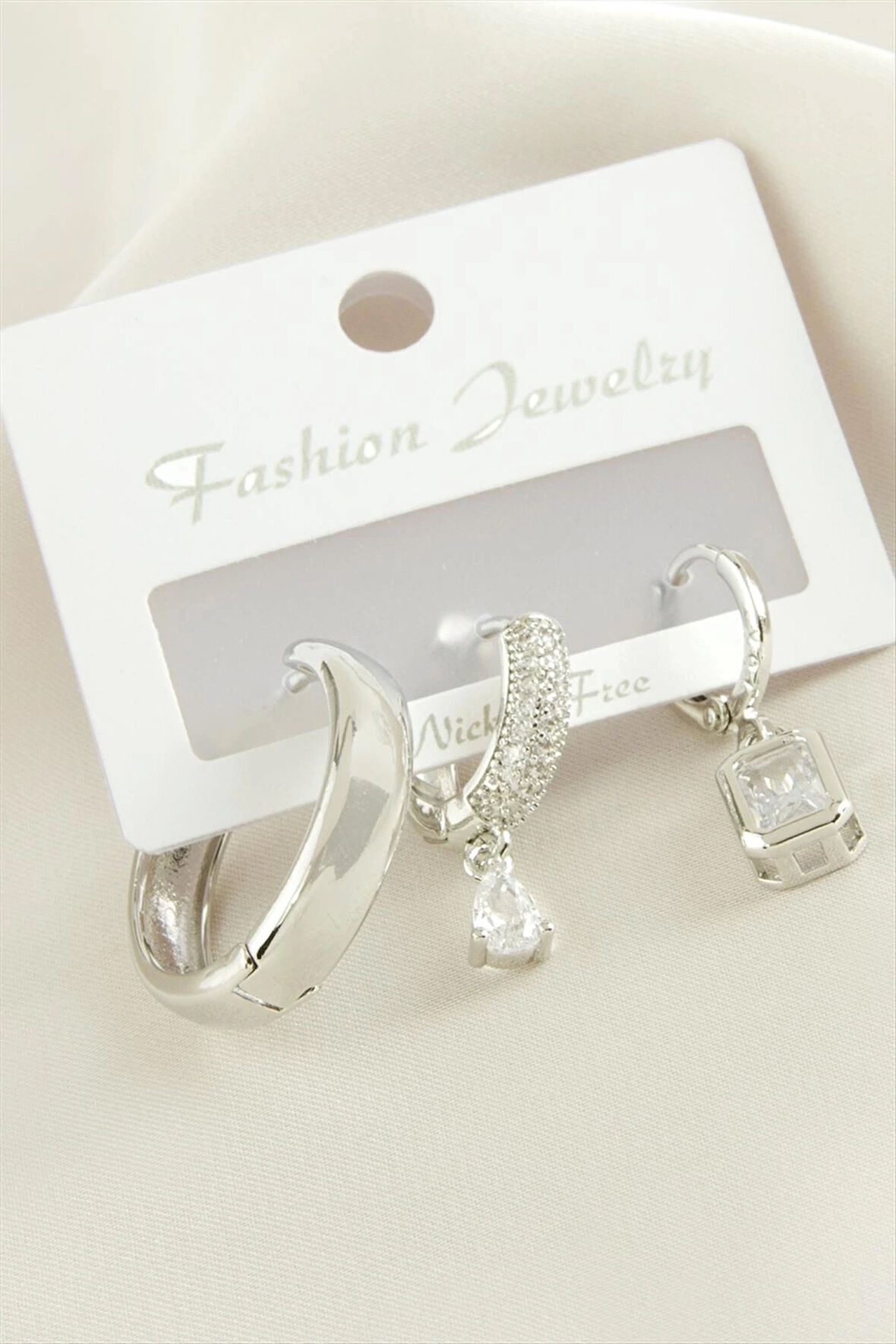 3 Adet Baget Zirkon Taşlı Küpe