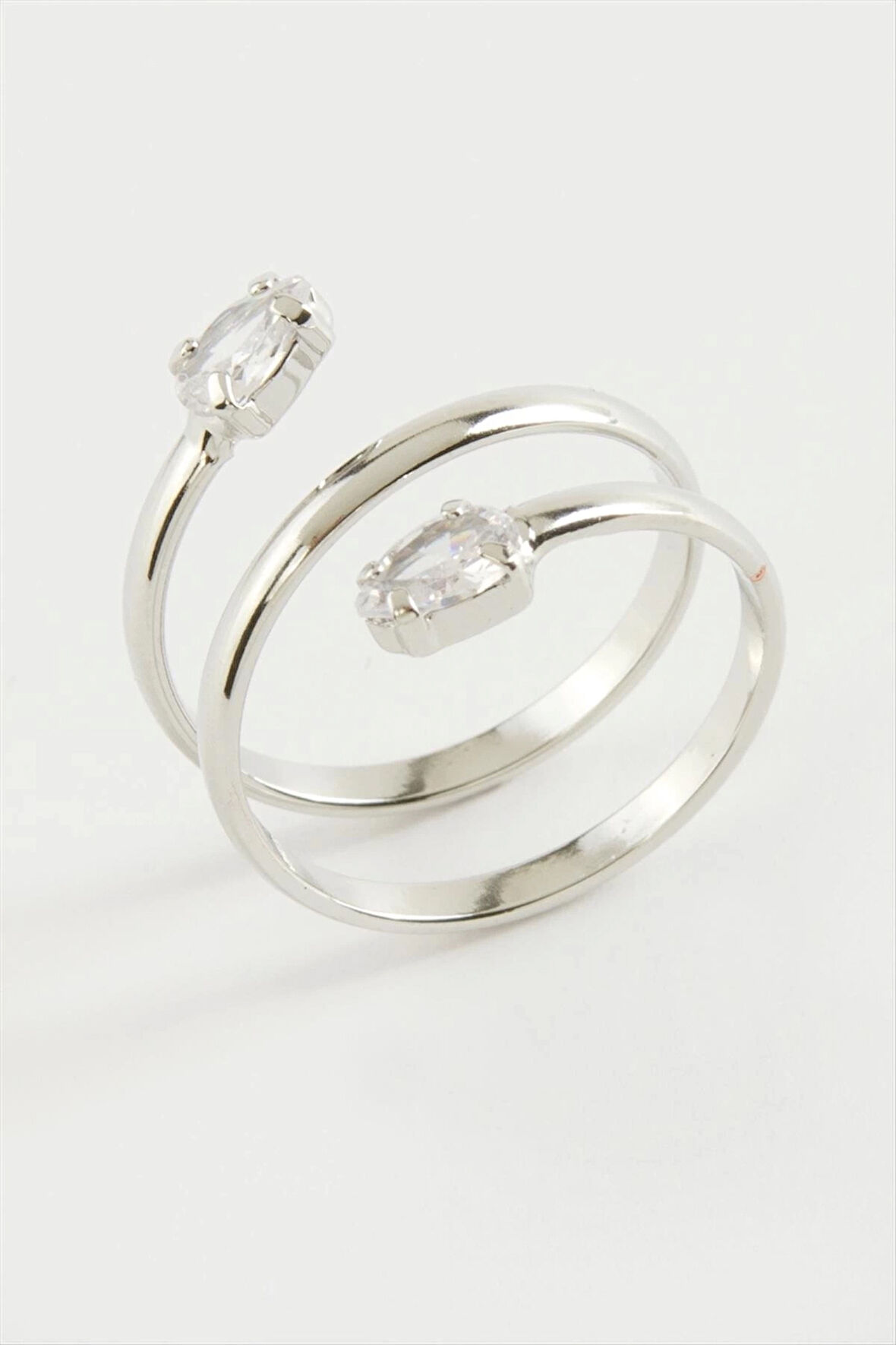 Oval Zirkon Taşlı Yüzük