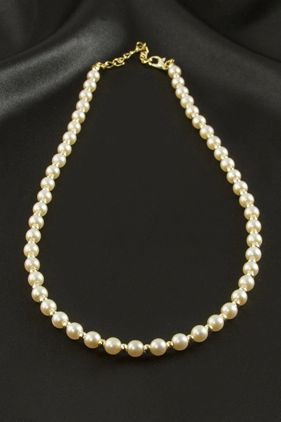 BUĞZ Krem Rengi İnci Kolye