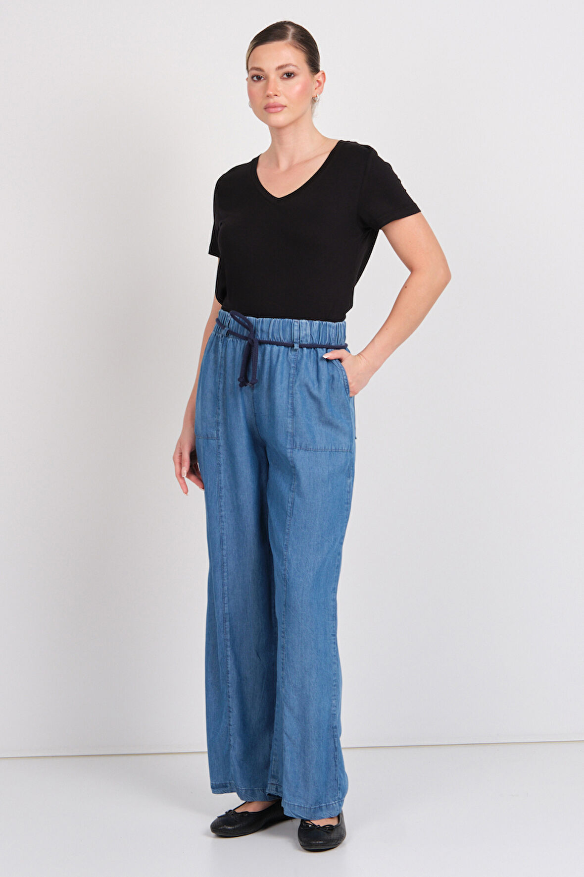 Ayhan Kadın Beli Lastikli 4 Cepli Rahat Form Kot Pantolon 5950 Kot