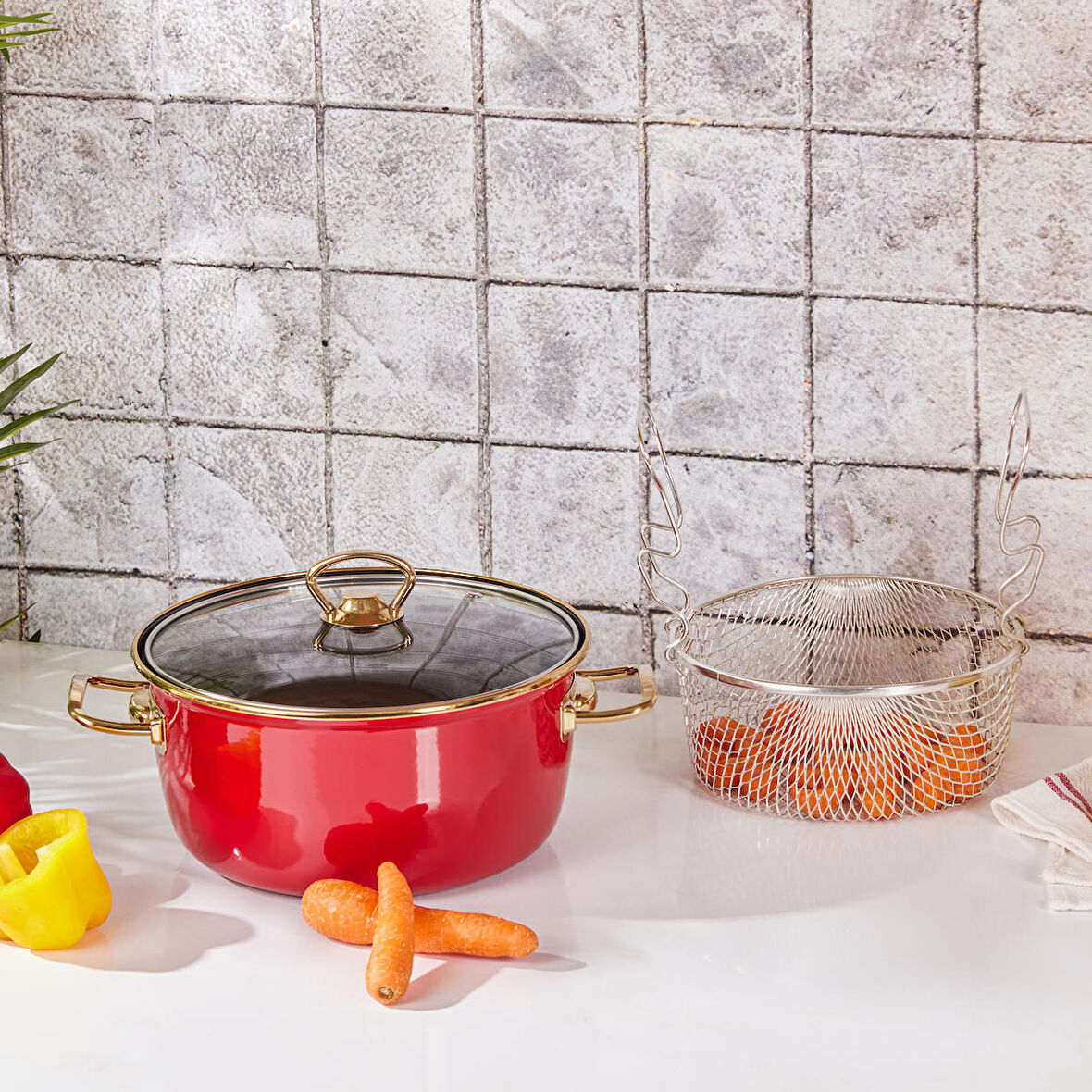 Karaca Mutfaksever Retro Emaye Kızartma Tenceresi Kırmızı 22 cm