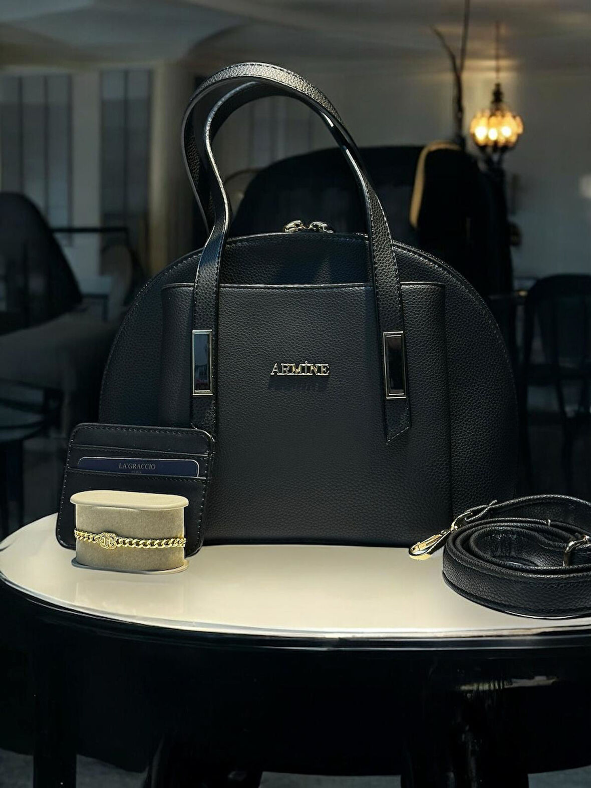 Armine Kartlık ve Bileklik Hediyeli El Ve Kol Çantası Omuz Çantası