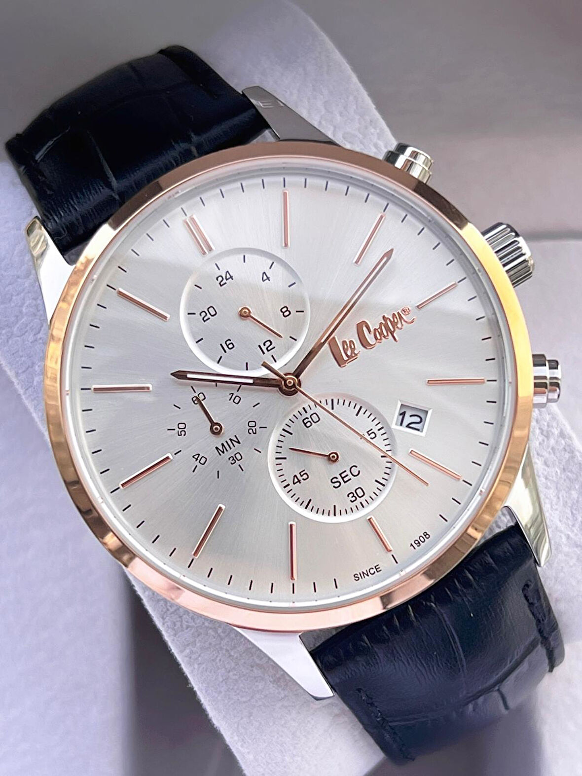 Lee Cooper 3 Atm Suya Dayanıklı Özel Tasarım Erkek Kol Saati VS.BLKT.0366