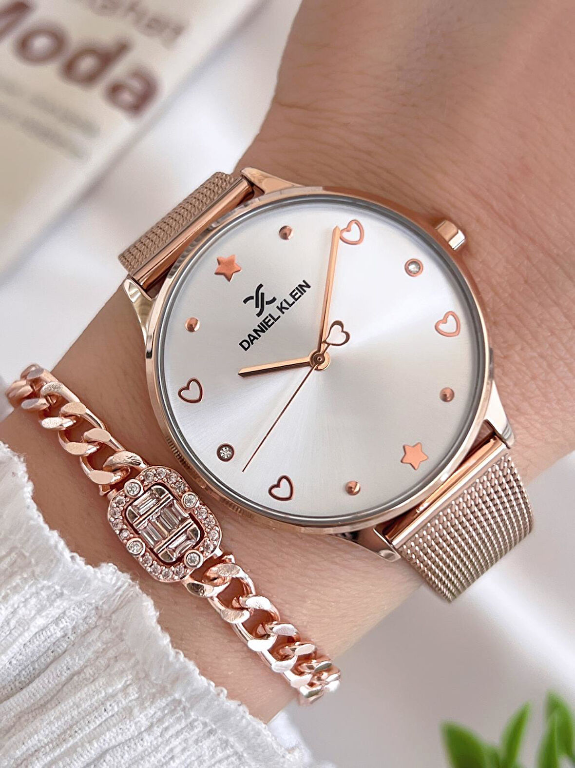 Daniel Klein Çelik Kordon 3 Atm Suya Dayanıklı Özel Tasarım Kadın Kol Saat+Bileklik VS.BLKT.0449