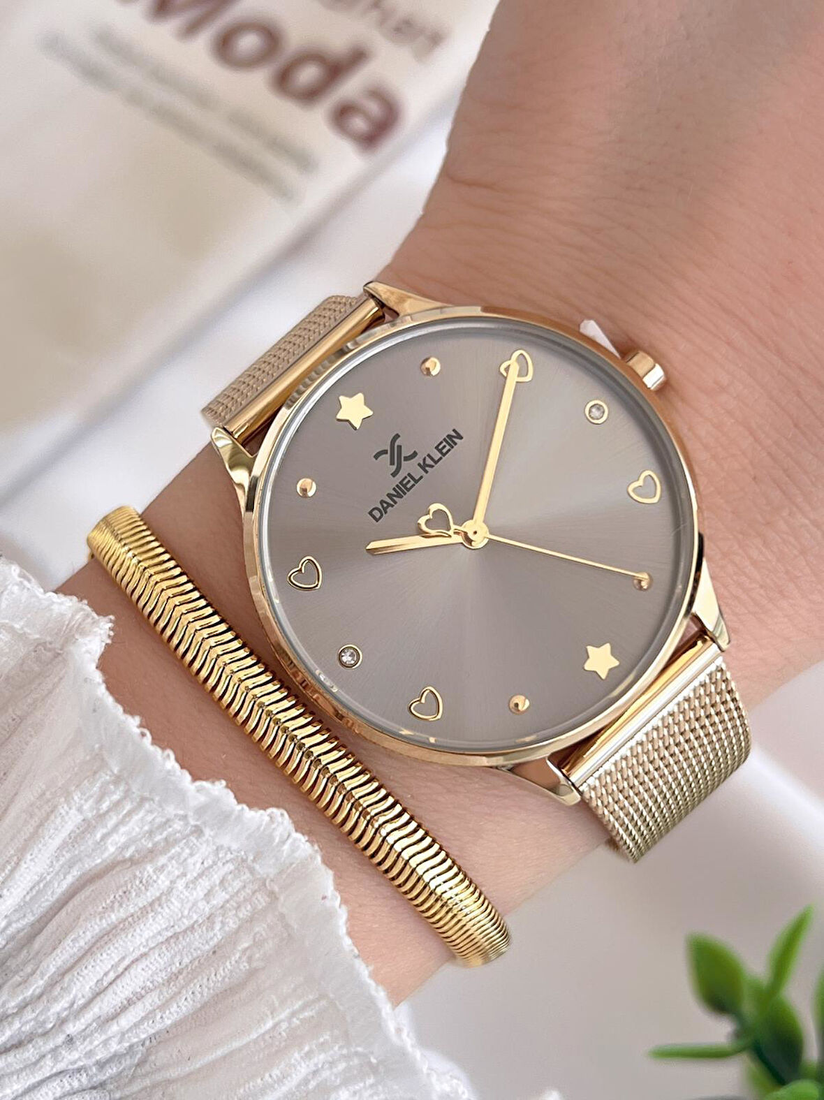 Daniel Klein Çelik Kordon 3 Atm Suya Dayanıklı Özel Tasarım Kadın Kol Saat+Bileklik VS.BLKT.0450