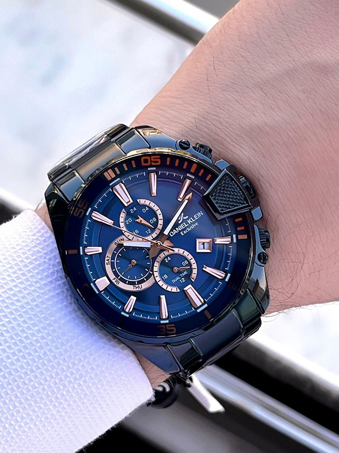 Takvimli İç Fonksiyonlar Aktif Çelik Kordon 30 Mt Suya Dayanıklı Erkek Kol Saati VS.BLKT.0467