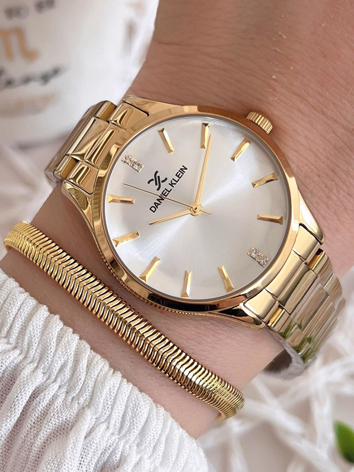 Daniel Klein Çelik Kordon 3 Atm Suya Dayanıklı Özel Tasarım Kadın Kol Saat+Bileklik VS.BLKT.0490