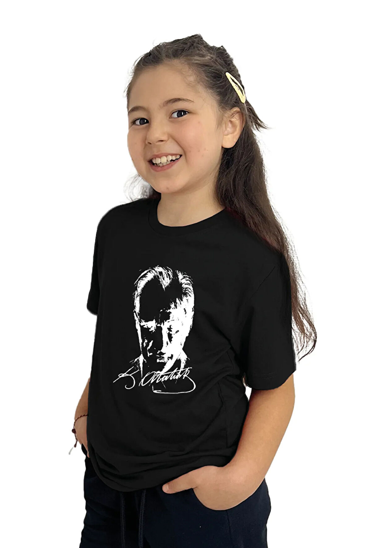 Atatürk Baskılı Kız Çocuk Tişört | %100 Pamuk, Şık ve Rahat