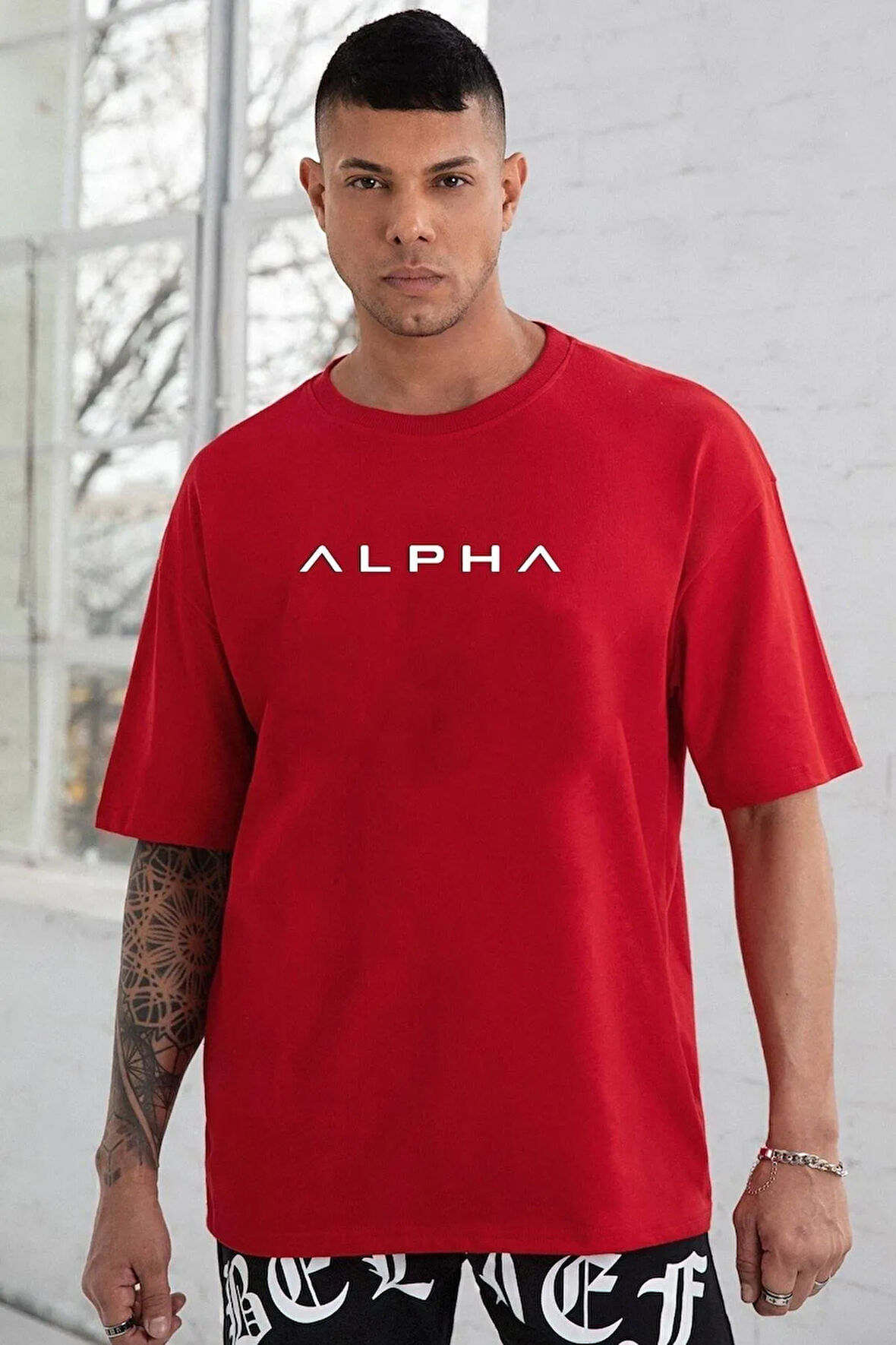 Unisex Alpha Baskılı Tasarım Tshirt