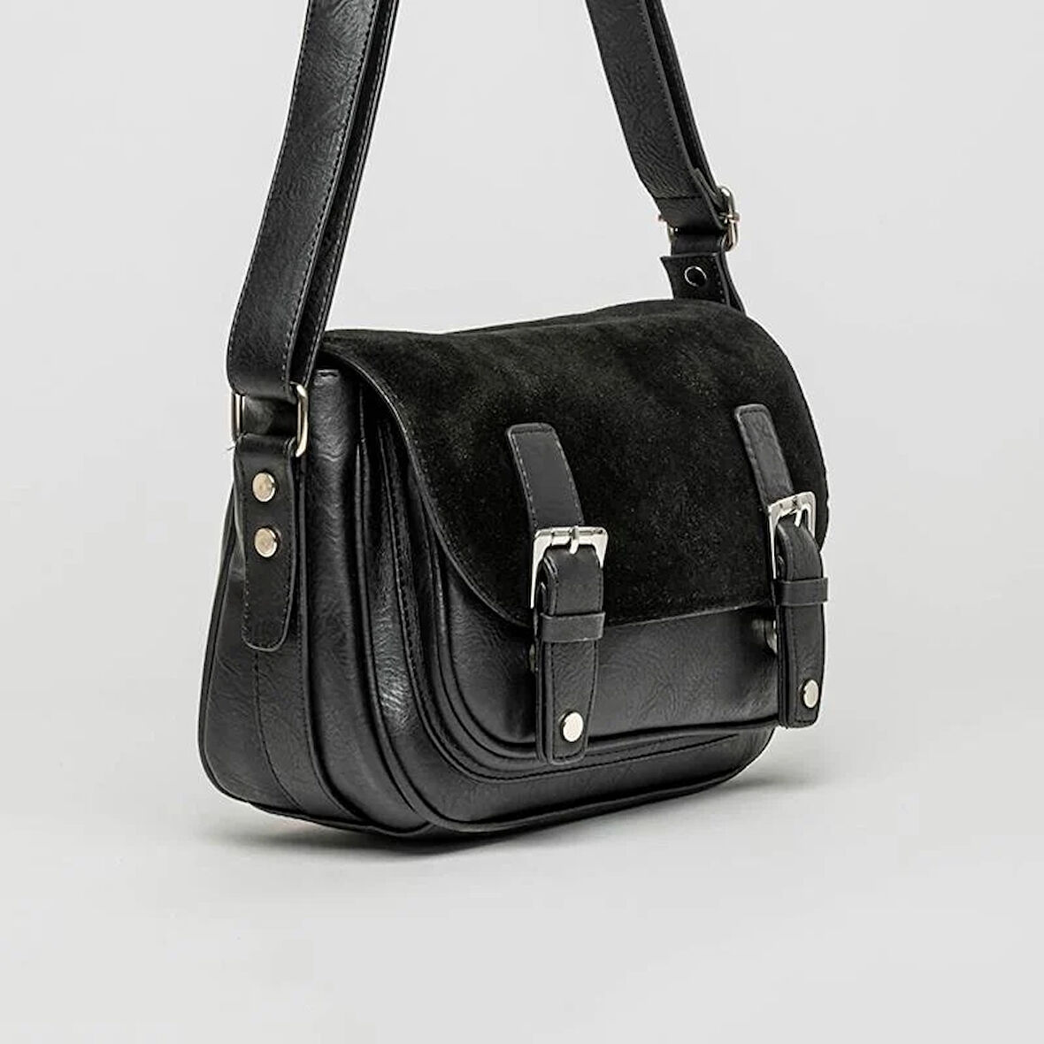 Jacquline Siyah Nyks Kadın Hakiki Nubuk Deri Çapraz Çanta