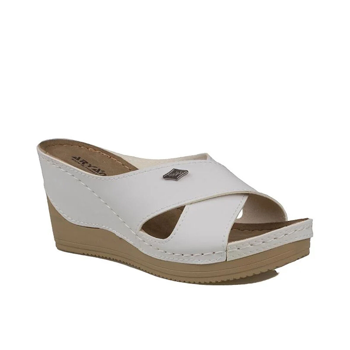 Trend Adımlar Beyaz Kadın Dolgu Topuk Çapraz Şerit Terlik 19-178
