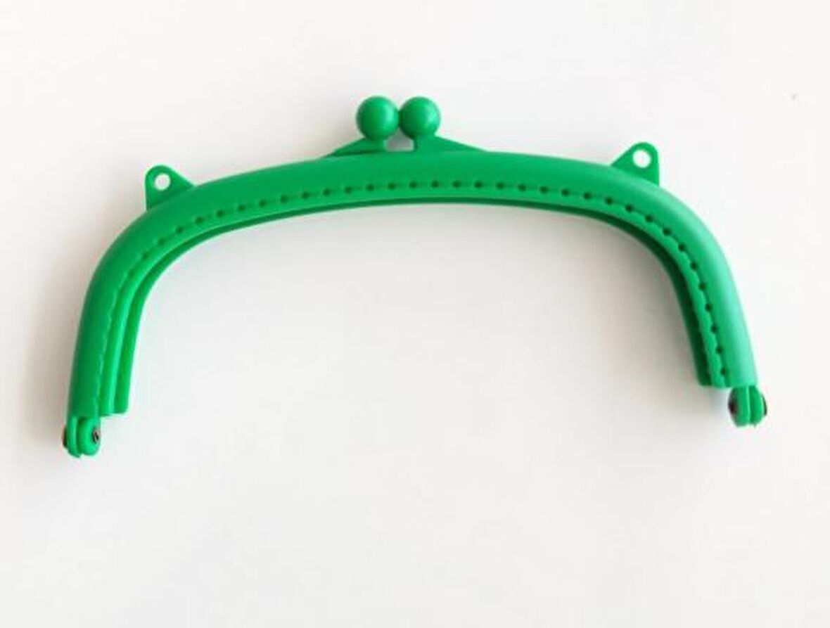 16 cm plastik cüzdan klipsi yeşil