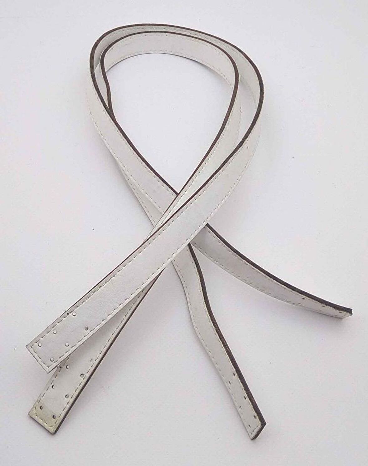 Beyaz renk 70x2 cm çanta sapı