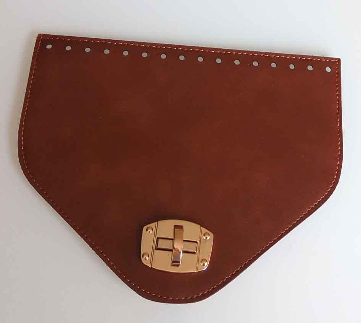 Taba   renk  22.5x18 cm kapak