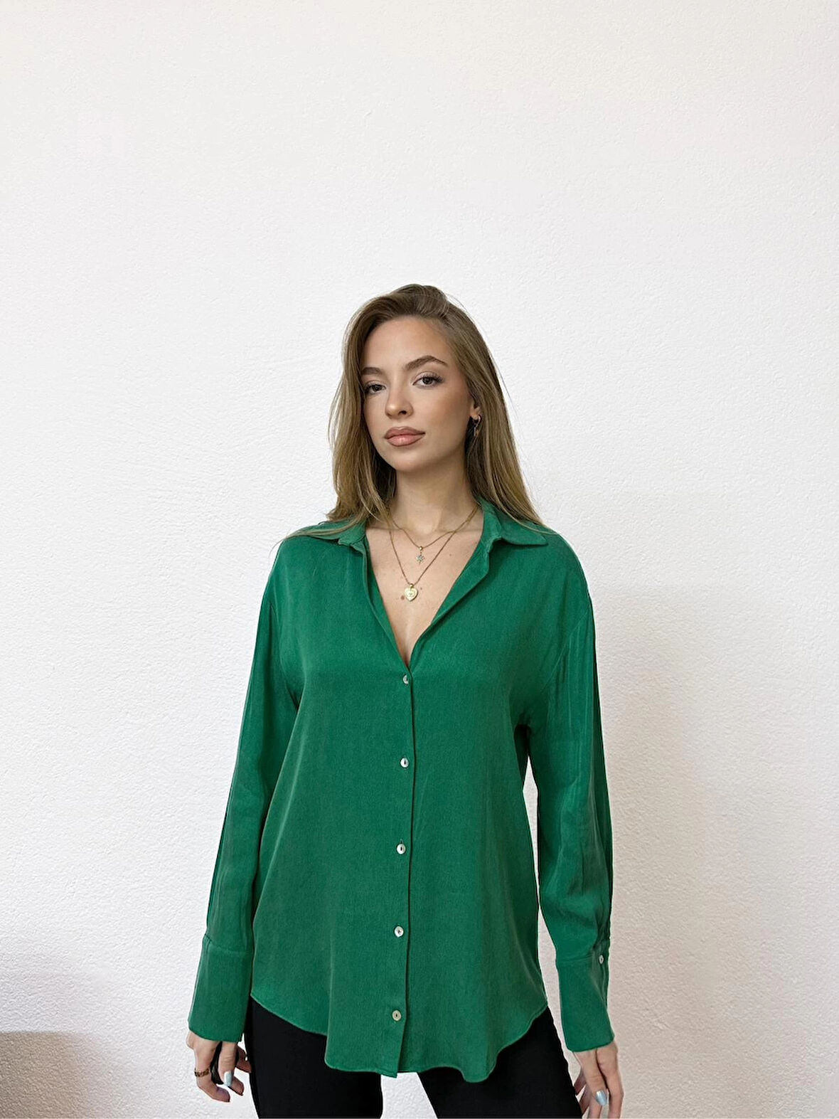 Likralı Mevsimlik Yeşil Gömlek