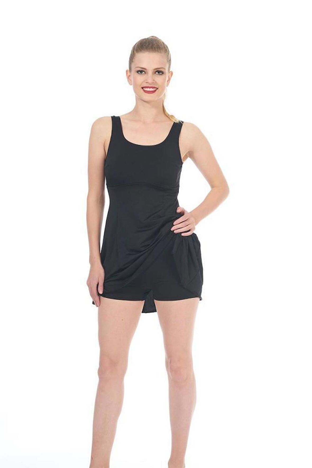 ESTİVA 22500 SİYAH BÜYÜK BEDEN ETEKLİ MAYO 