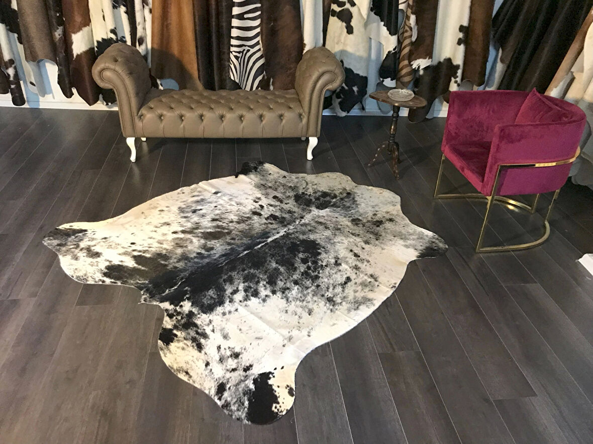 HAKİKİ DERİ DANA POSTU SİYAH - BEYAZ 180 x 205 - 0701000203