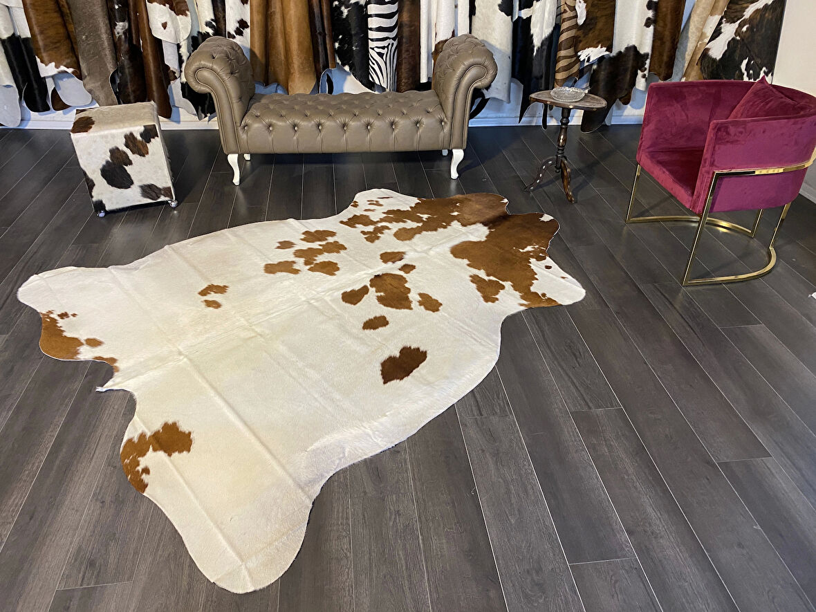 HAKİKİ DERİ DANA POSTU KAHVE - BEYAZ 205 x 250 - 0801000067