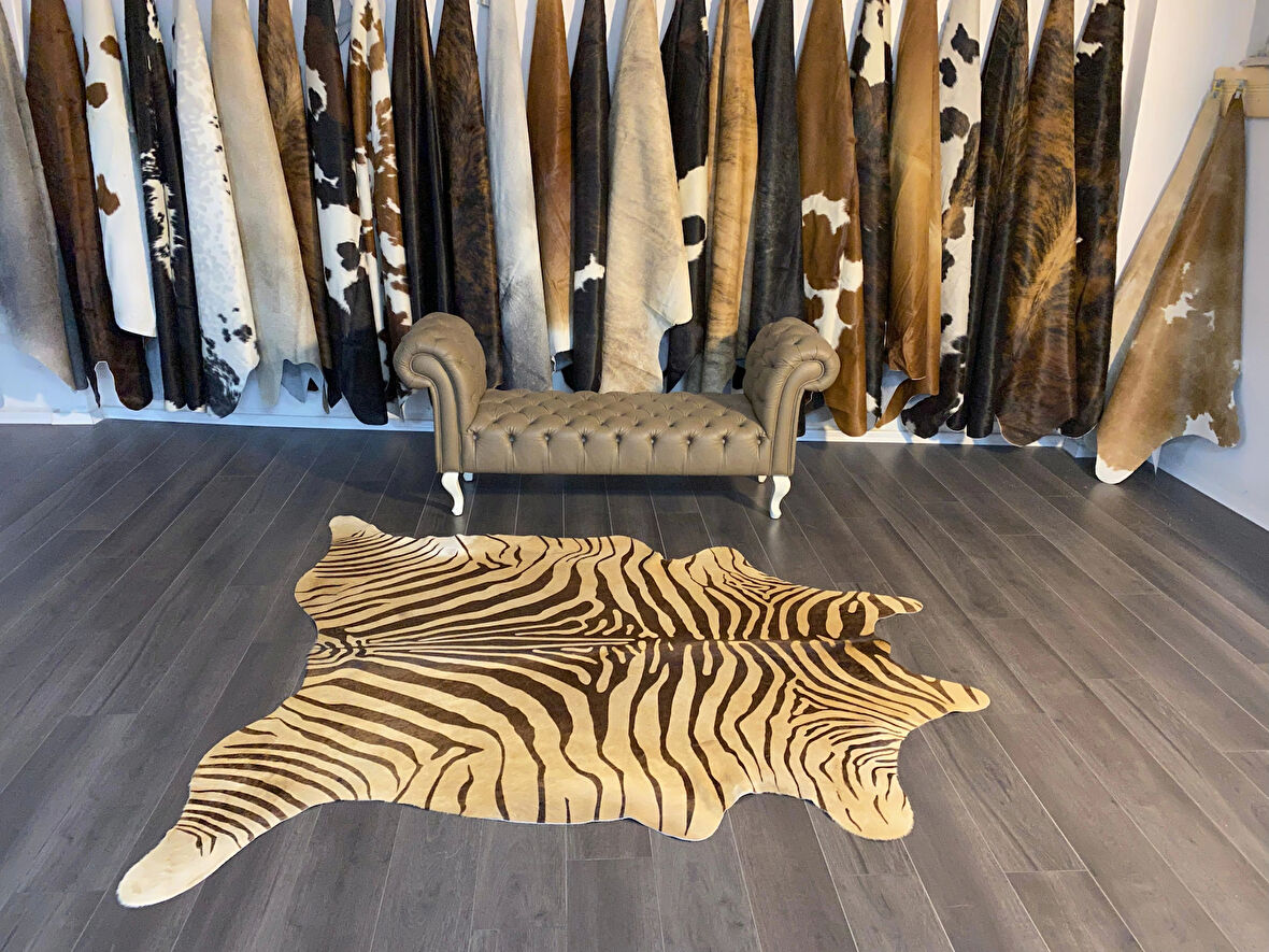 HAKİKİ DERİ DANA POSTU KAHVE ZEBRA 200 x 225 - 1101000013