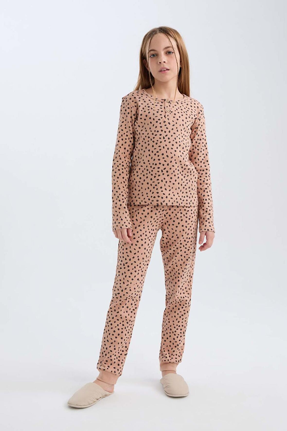 DeFacto Kız Çocuk Pijama Takımı Fitilli Kaşkorse Desenli Bisiklet Yaka Uzun Kollu Üst Uzun Alt D7748A824WNBG389