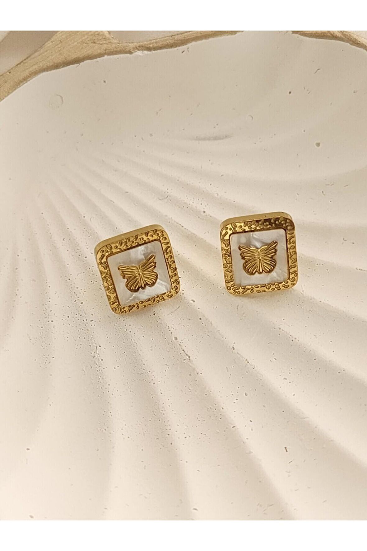 Gold Sedef Kare Kelebek Çelik Küpe