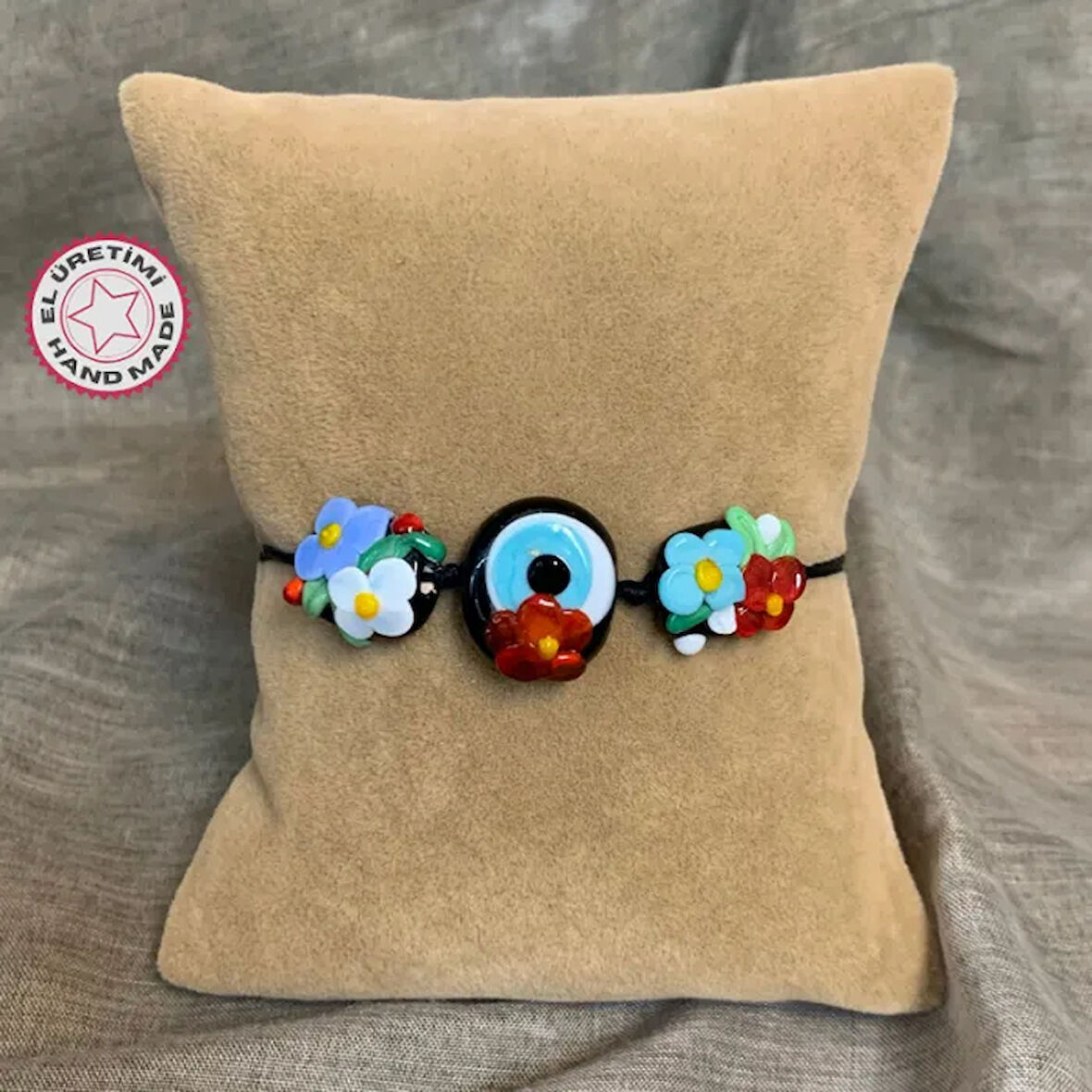 Uretti - Atiye 1857 - El Yapımı Siyah Çiçek Detaylı Murano Cam Bileklik