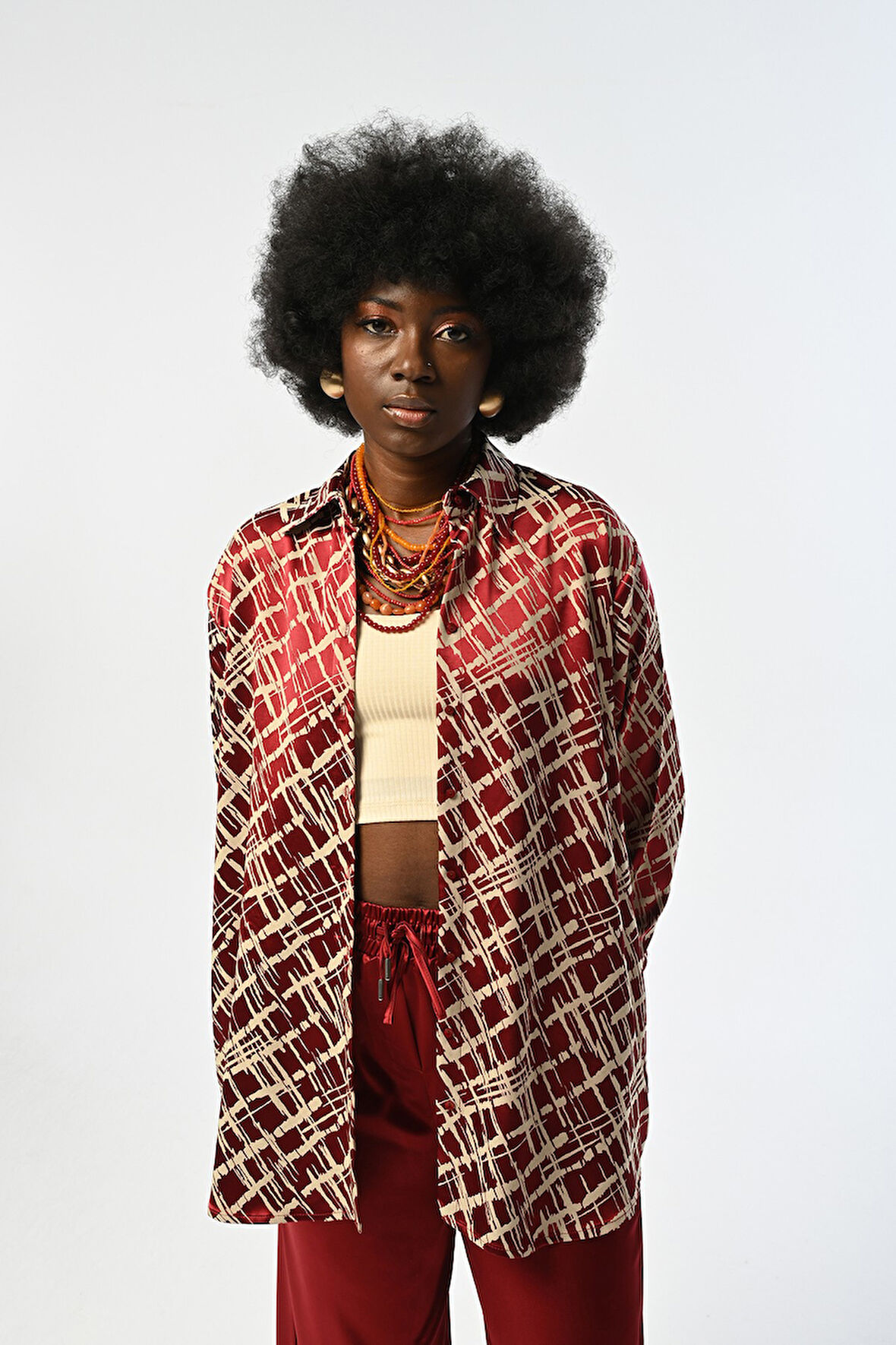 KADIN BORDO RENK DESENLİ OVERSİZE KESİM GÖMLEK