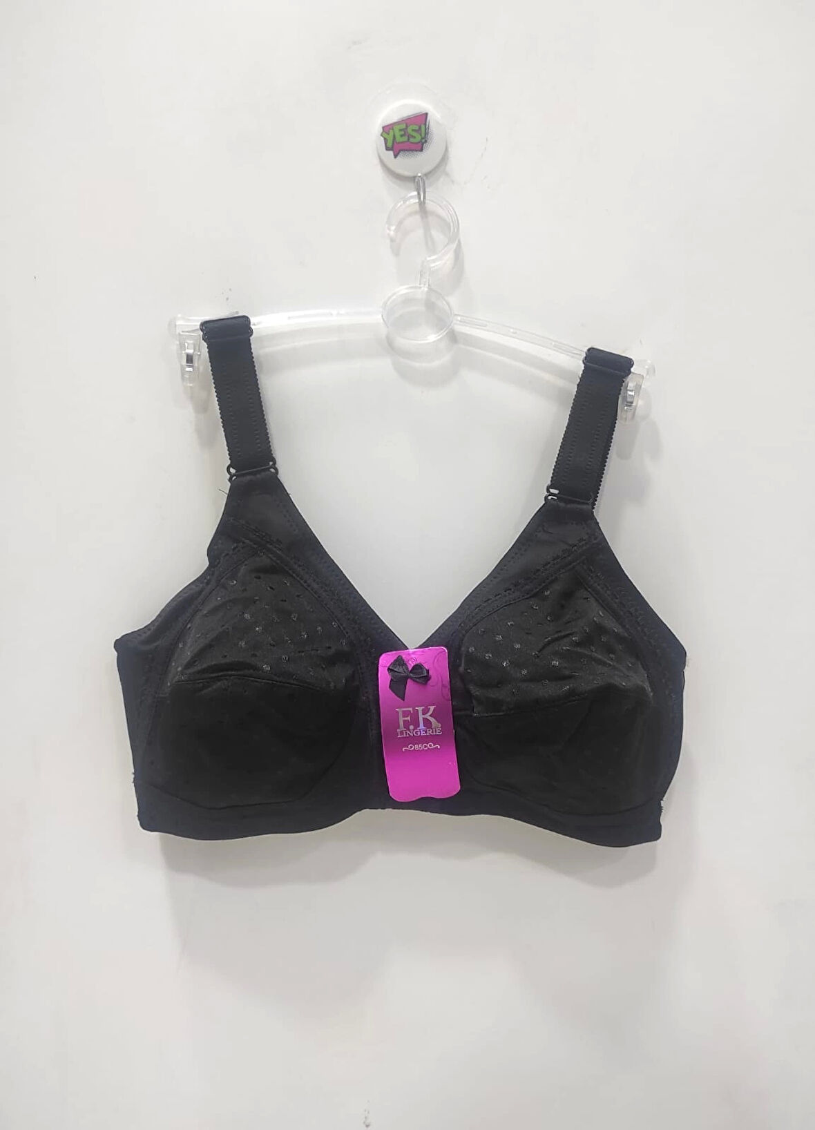 F.K Desteksiz Toparlayıcı Puantiyeli Siyah Sütyen - 7039